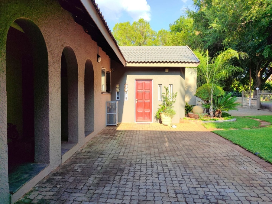 3 Bedroom Property for Sale in Stilfontein Ext 4 North West